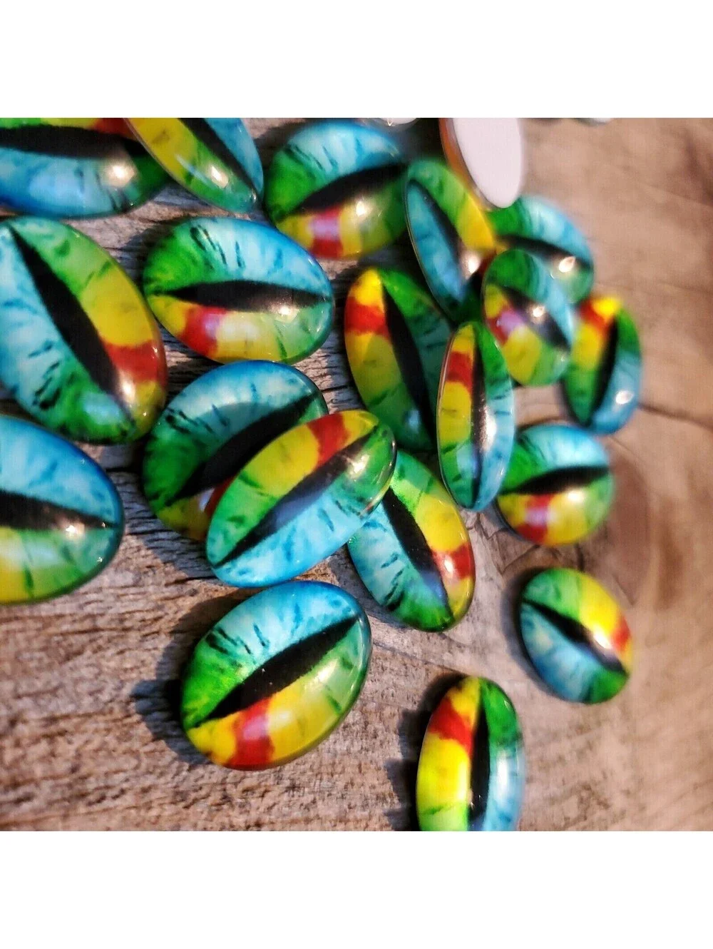 Dragon Eyes Black Blue Green Red GoT Fan Glass Cabochons 18x13mm Oval 2 pcs